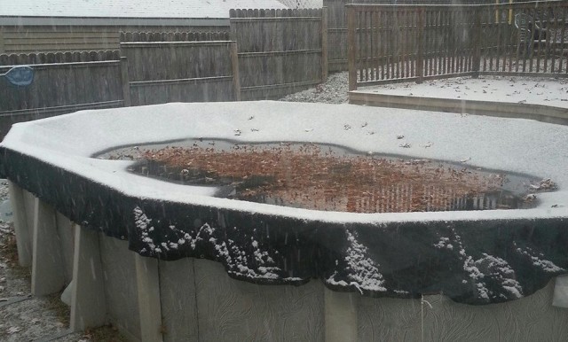 Snow on Above Ground Pool Cover