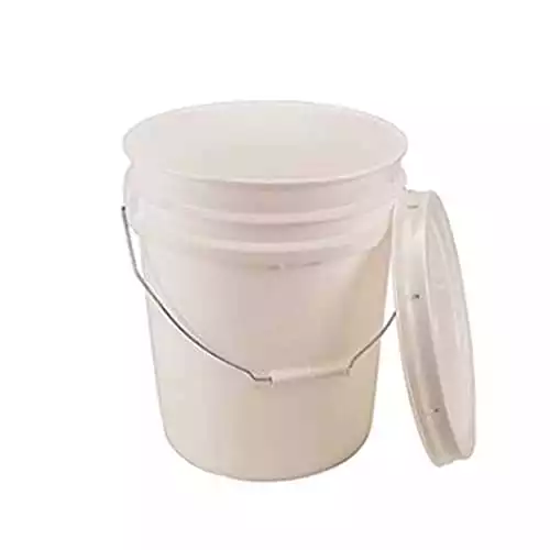 5 Gallon Bucket with Lid