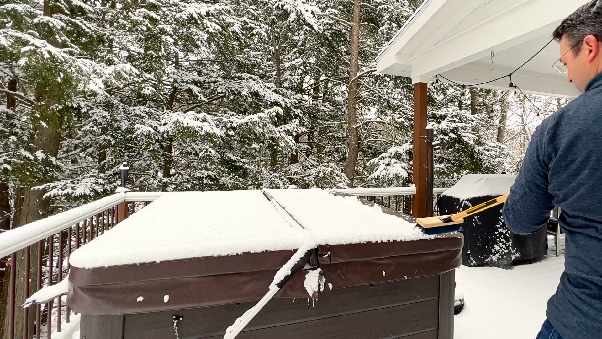 How to Keep Your Hot Tub from Freezing