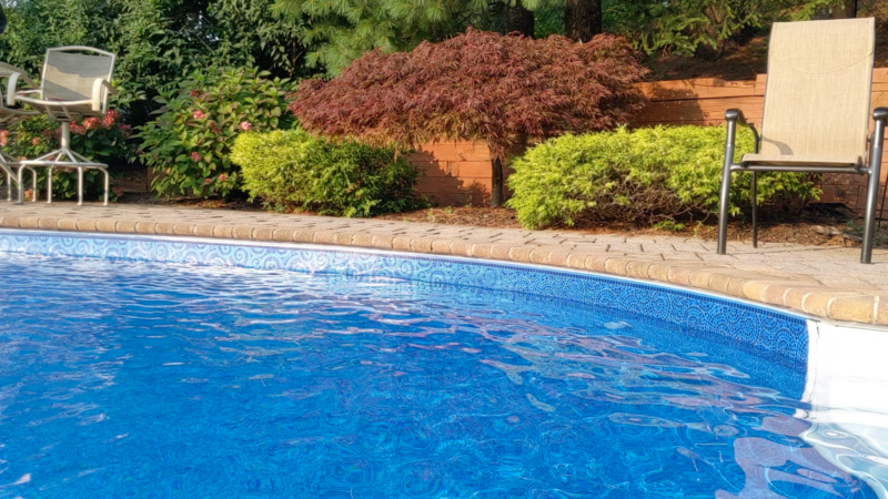 What Is Pool Coping And How Is It Installed? 1 Pool coping with loop-loc liner