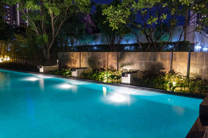 led-pool-landscaping